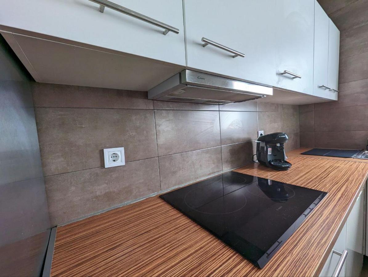 M-Odern Apartment เซบีญา ภายนอก รูปภาพ